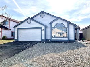 4884 N Laguna Dr, Sacramento, CA 95823