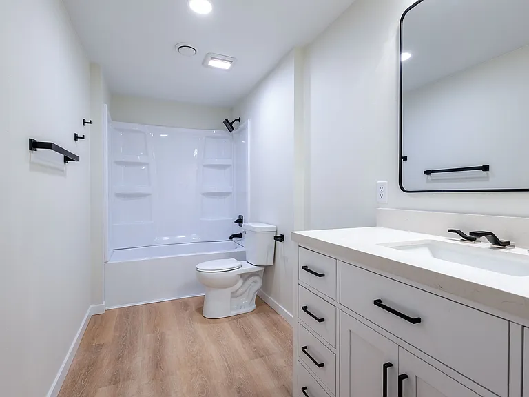 13636 Redwood Way NW — Photo 36