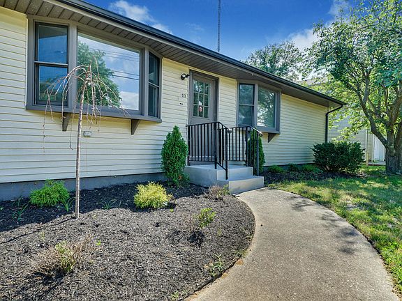 5th image of 123 Shelley Ln