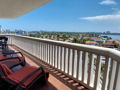 1000 Island Blvd #912, Aventura, FL, 33160