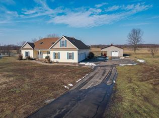 10144 Fisherville Rd, Elberfeld, IN 47613