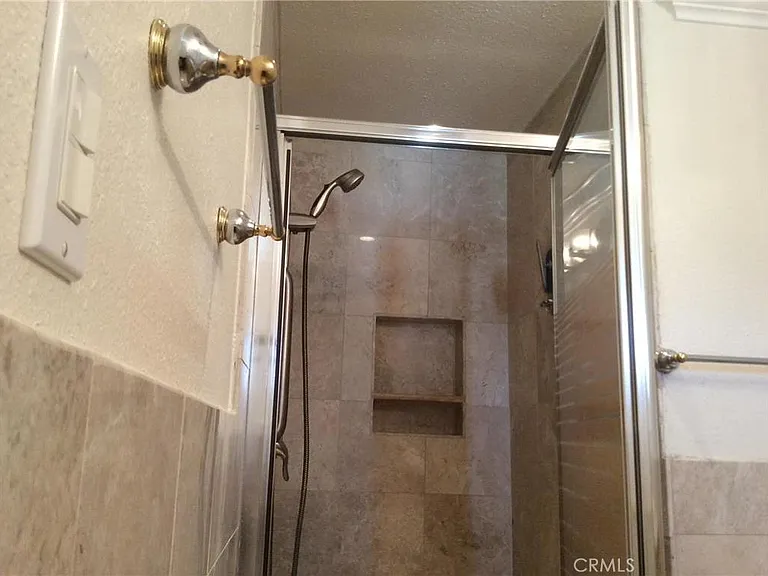 27143 Pembina Rd — Photo 14