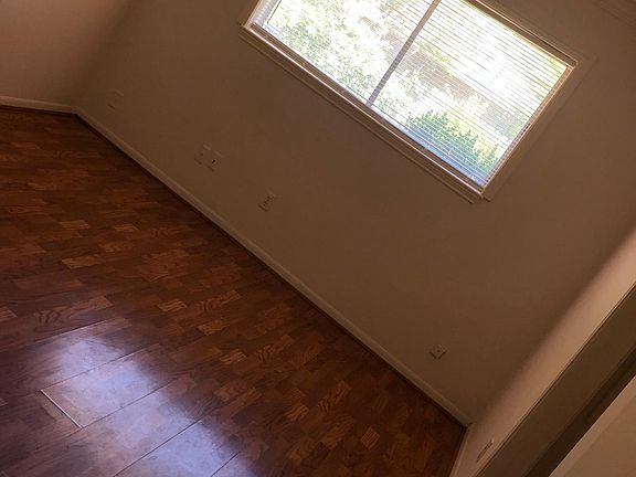 4th image of 5903 Dolores St