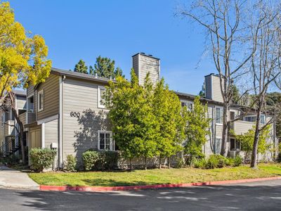 600 Canyon Oaks Dr APT F, Oakland, CA, 94605