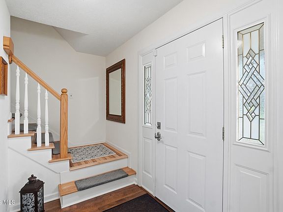 4th image of 2276 Heatherwood Dr
