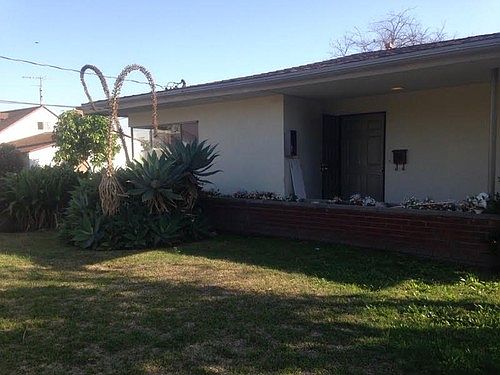 1st image of 304 E Broadway