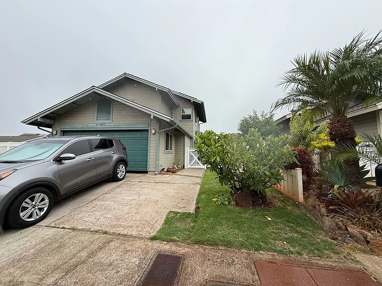 94-1098 Awalua St — Photo 4
