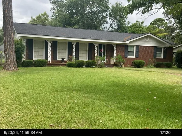 2203 Lullwater Rd, Albany, GA 31707