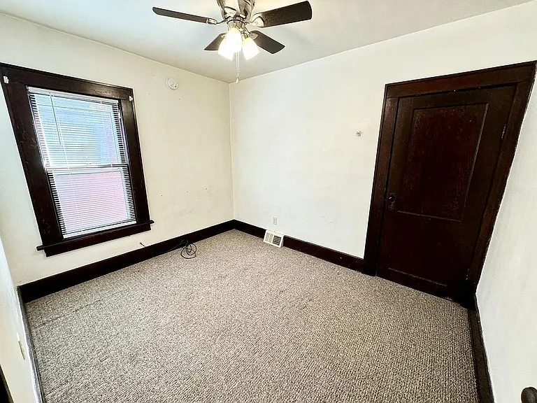 2701 Raspberry St — Photo 15