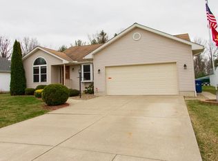 845 Bryant Dr, Vermilion, OH