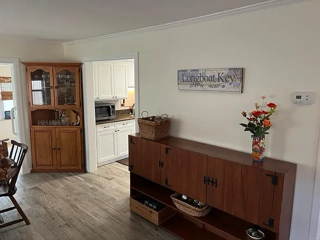 573 Tarawitt Dr — Photo 23