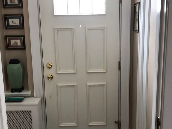 4th image of 14 Kowall Pl