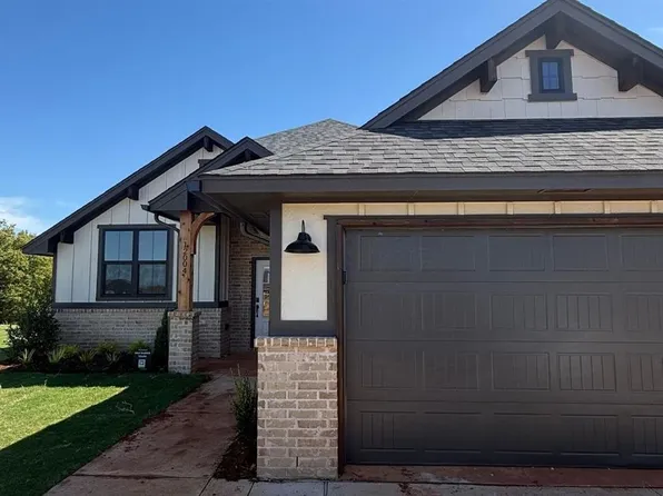 12004 Rockbed Dr, Yukon, OK 73099