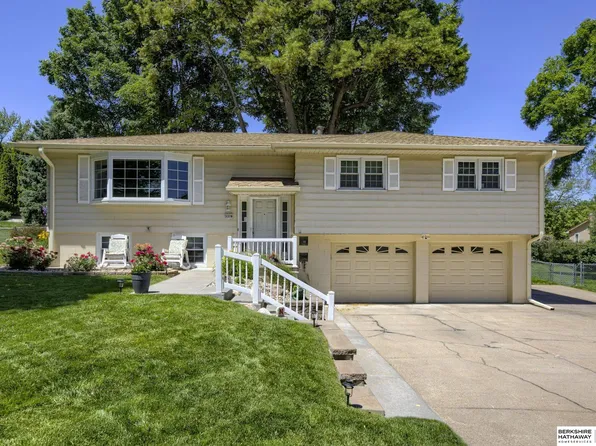 3378 S 115th St, Omaha, NE 68144