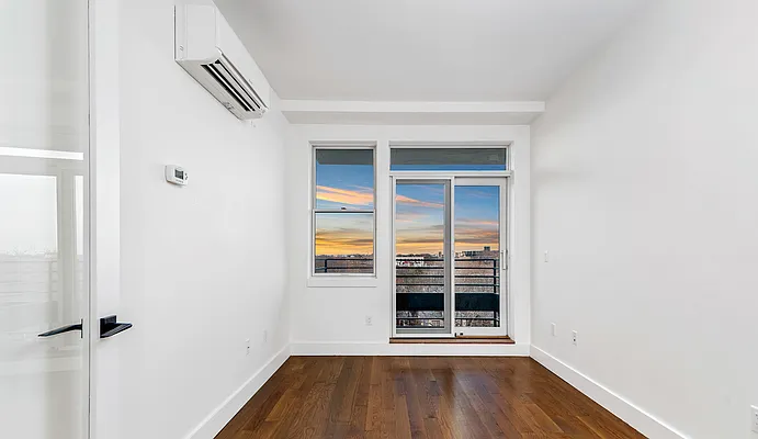 Rented by Twin Group | media 9