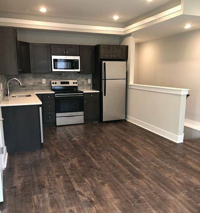 1st image of 1417 N Franklin St #1A