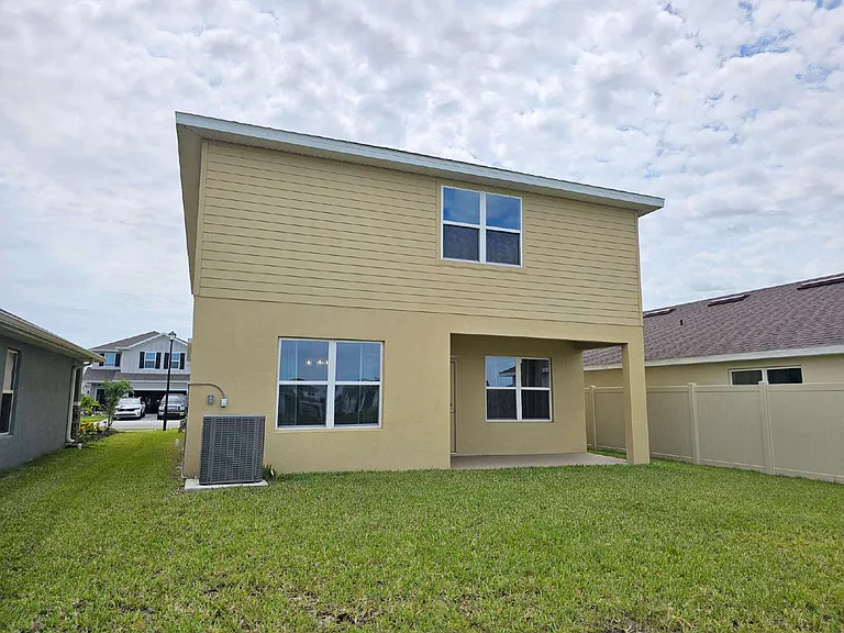 1109 Canfield Cir SE — Photo 30