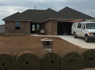 809 S Howard Ave, Moore, OK 73160