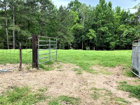 887 Gilliland Creek Rd, Huntington, TX 75949