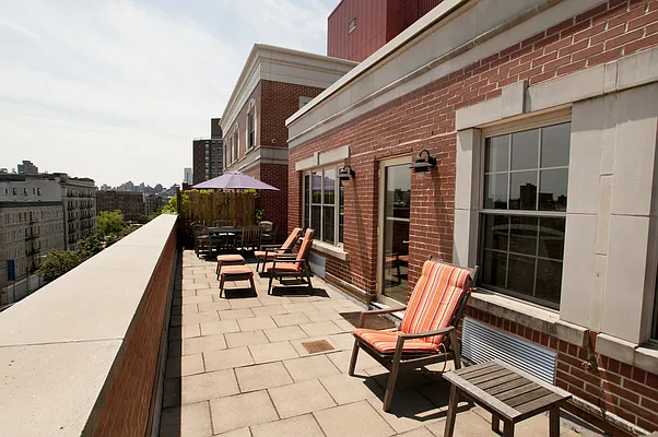 Rented by BLU Real Estate | media 24