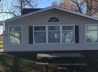 4080 Pioneers Rd, Beaver Crossing, NE 68313