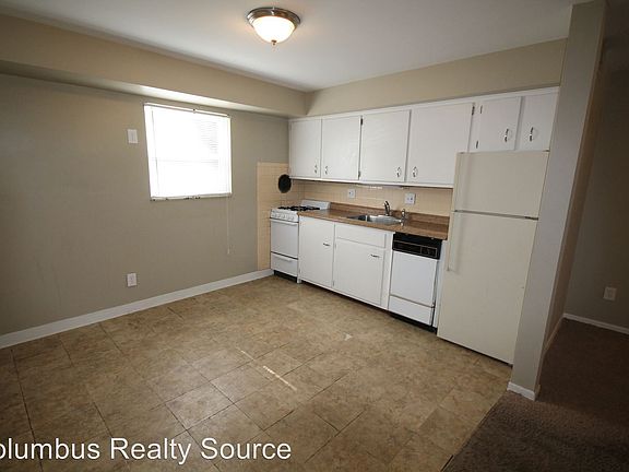 5th image of 1996 Elmwood Ave APT A