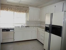 4th image of 838 Saint Kitts Ct