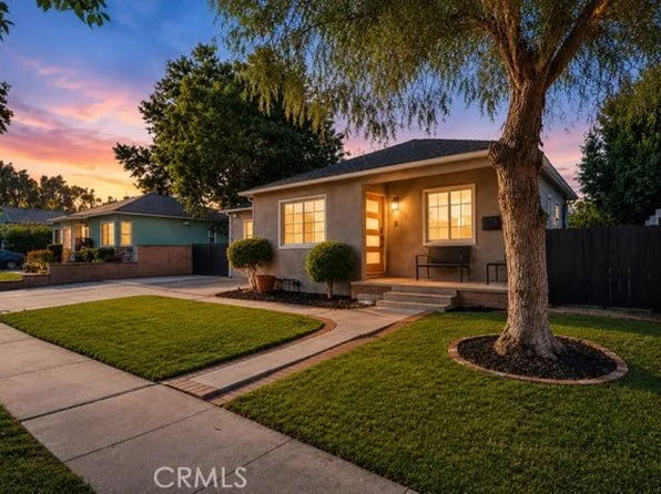 17337 Emelita St, Encino, CA 91316