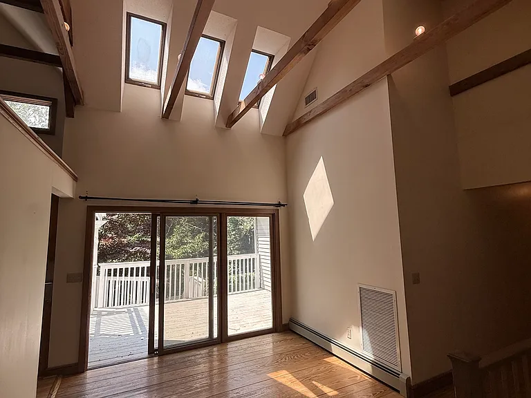 29 Morgan Rd — Photo 50