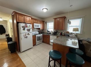 33 Belknap St, Somerville, MA 02144