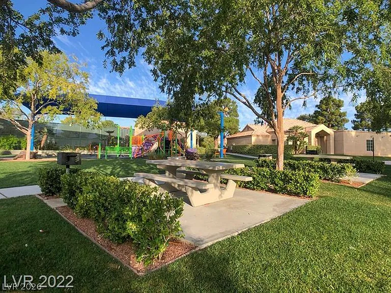 9757 Edifice Ave — Photo 33