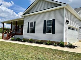 741 Wine Rd, Dandridge, TN 37725