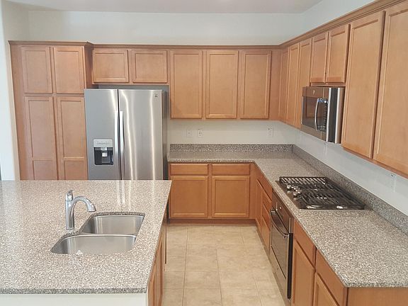 3rd image of 2258 S Wallrade Ln