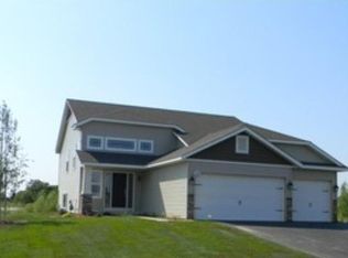 9188 198th, Lakeville, MN 55044