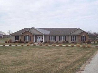 14977 Henry Rd, Morrison, IL 61270
