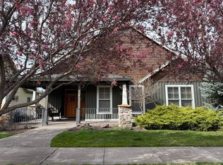 548 W Saint Helens Ave, Sisters, OR 97759