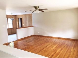 1098 Bay Ave, Toms River, NJ 08753
