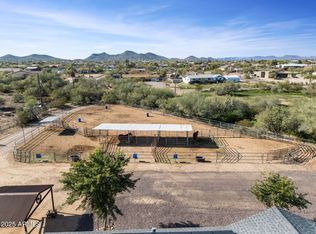 1218 E Sentinel Rock Rd, Phoenix, AZ 85086