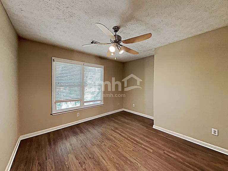 2175 Carlysle Cove Dr — Photo 20