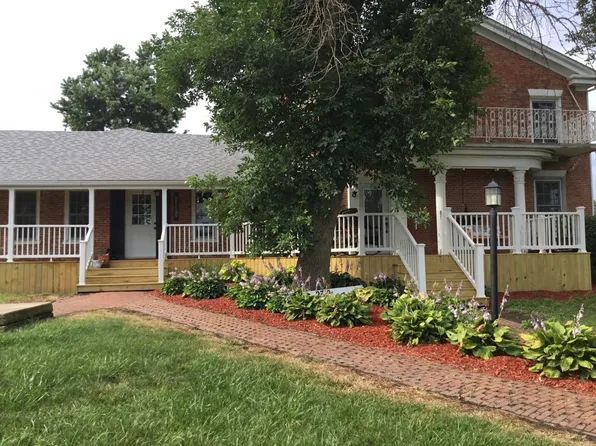 2312 S Main St, Princeton, IL 61356