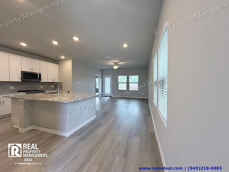 508 Melody Hill Dr — Photo 3