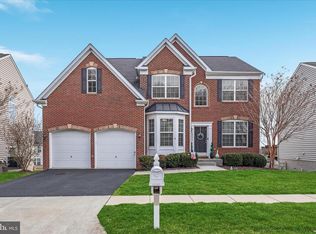 16771 Evening Star Dr, Round Hill, VA
