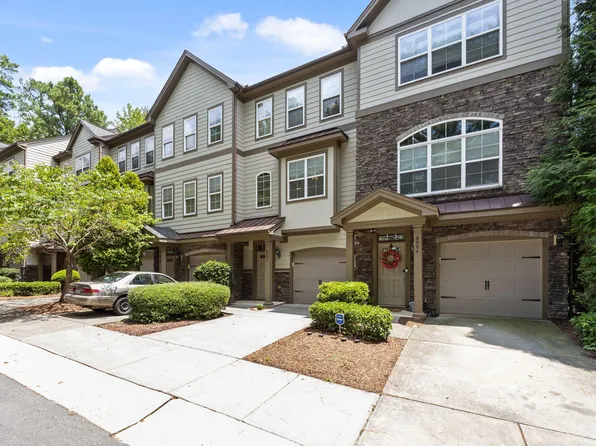 8006 Dukes Dynasty Dr, Raleigh, NC 27615