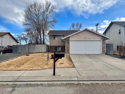 3106 Gem Dr, Pueblo, CO, 81005