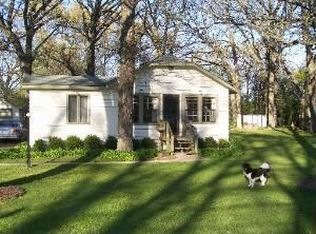 7743 Shorewood Dr, Salem, WI 53168