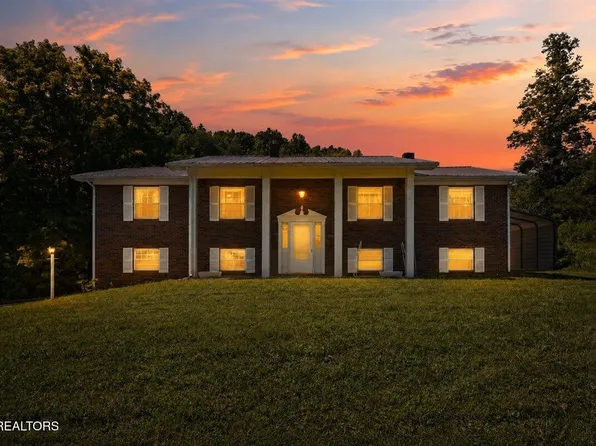 2719 Bullen Valley Rd, Thorn Hill, TN 37881