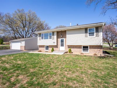 5070 Parkridge Ave, Pleasant Hill, IA, 50327