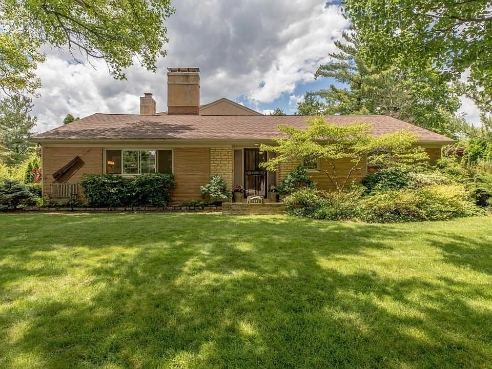 1st image of 4041 Lyon Dr