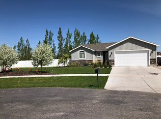 2840 N Sandy Cir, Idaho Falls, ID 83401