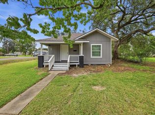 1748 18th St, Port Arthur, TX 77640